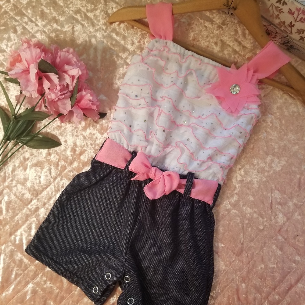 Little Lass Romper 🌸
